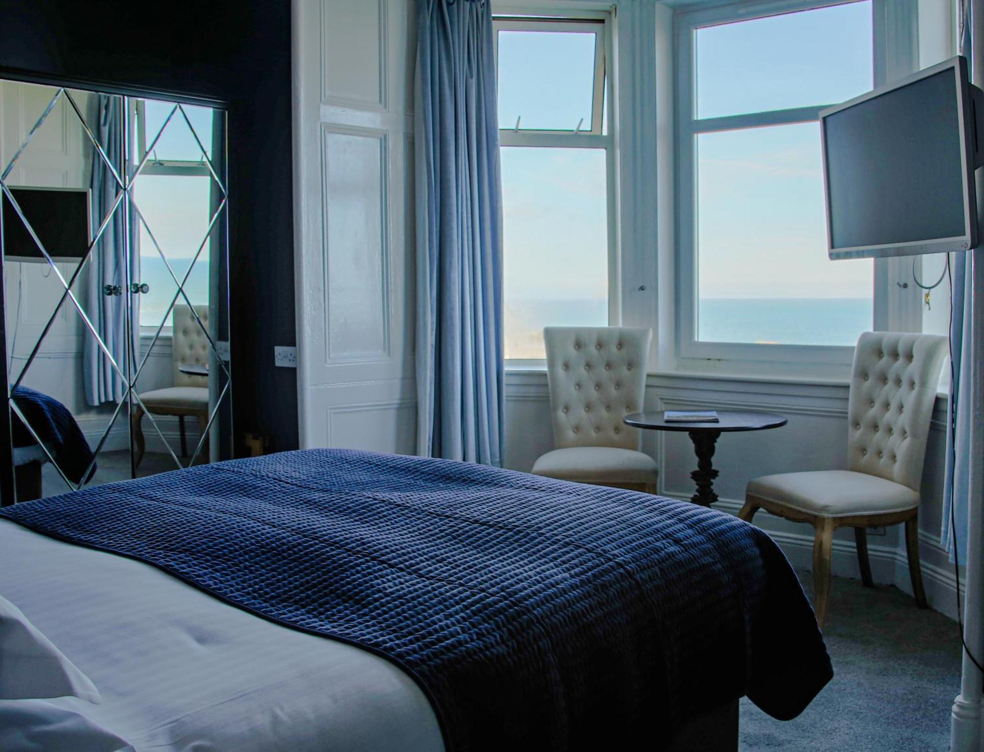 Bayswell Park Hotel